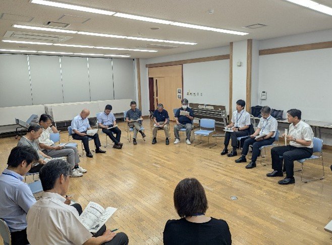 まち∞未来ミーティングの様子