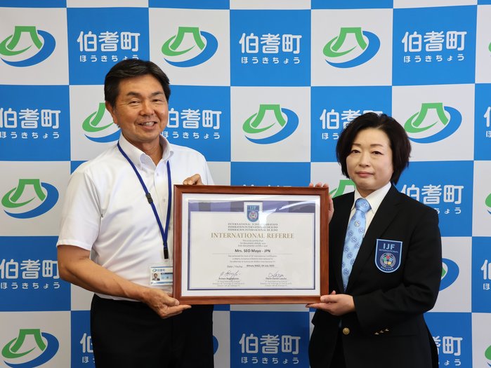 町長と記念撮影