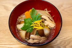 広報R8.1 野菜たっぷり雑煮.JPG