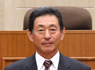 上田議員正面.png